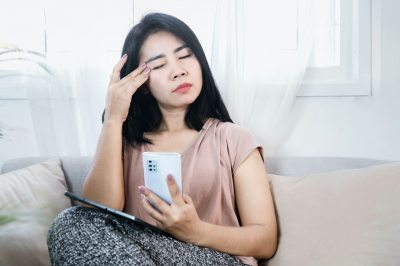 Cara Efektif Atasi Mata Gatal di Malam Hari 